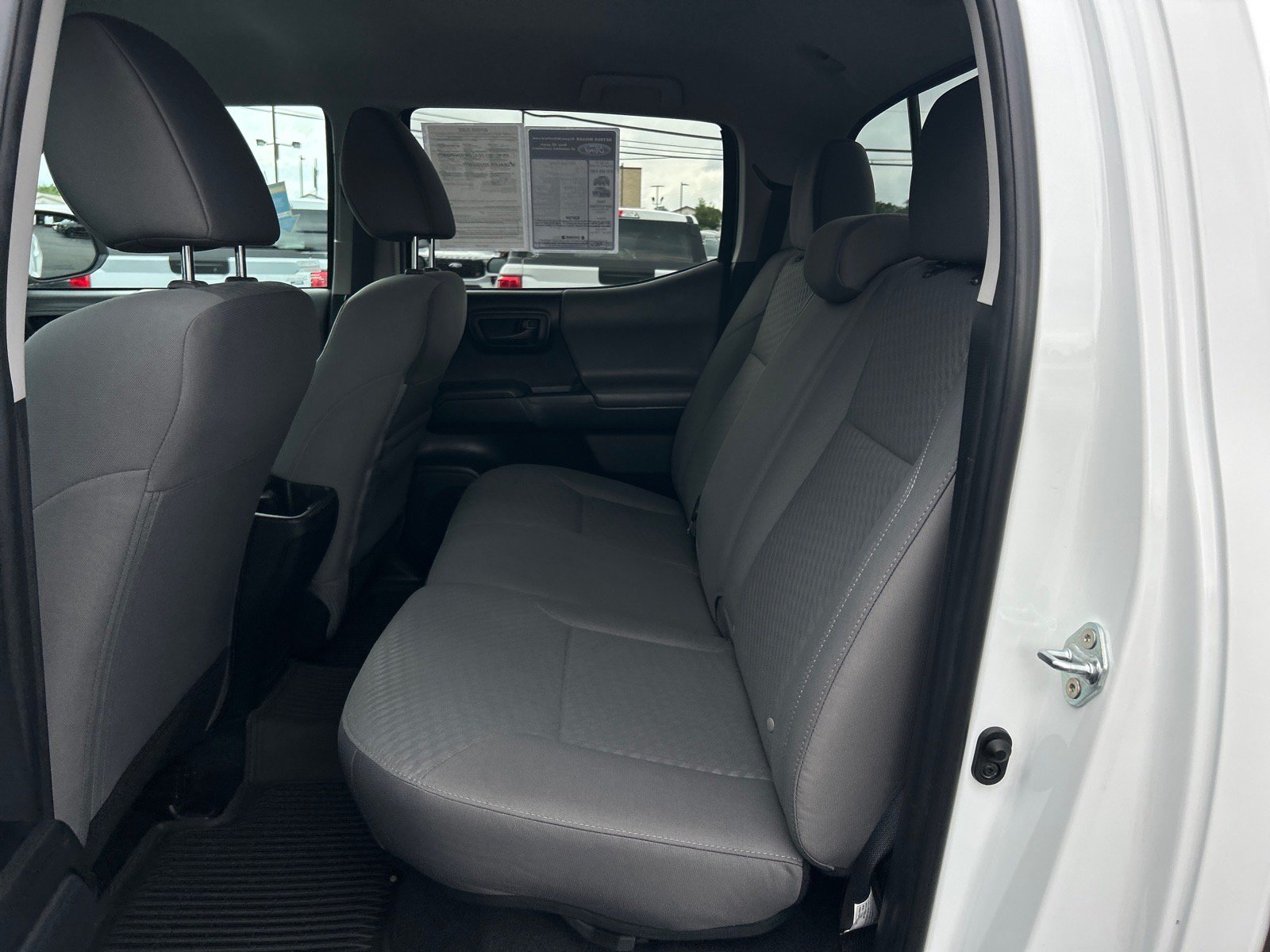 Used 2023 Toyota Tacoma SR AWD/4WD image 8