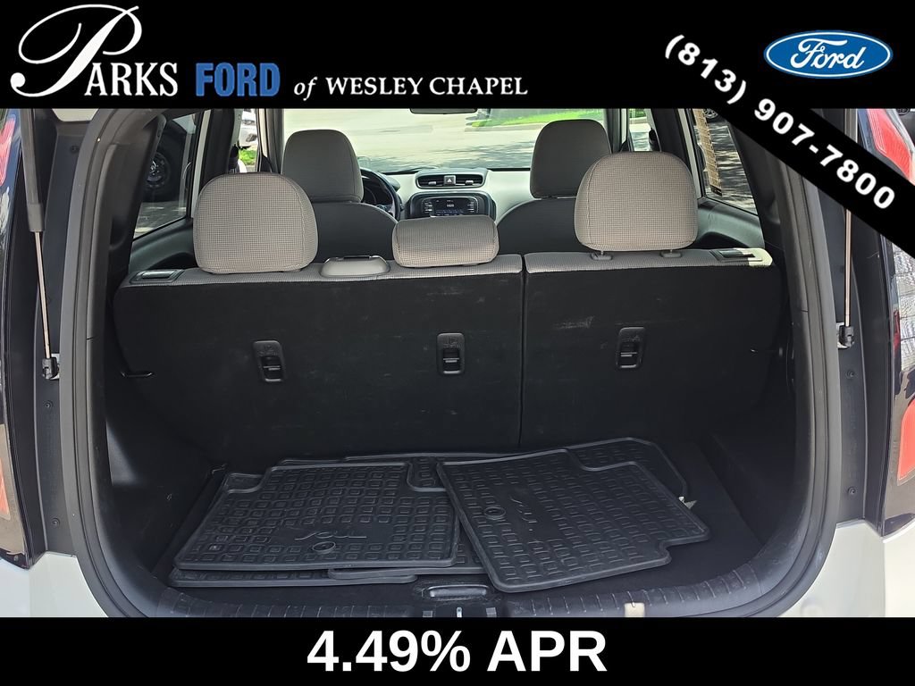 Used 2019 Kia Soul FWD image 9