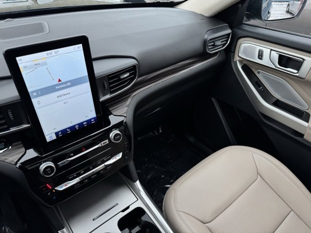 Certified 2023 Ford Explorer Limited w/ Limited Technology Package image 26