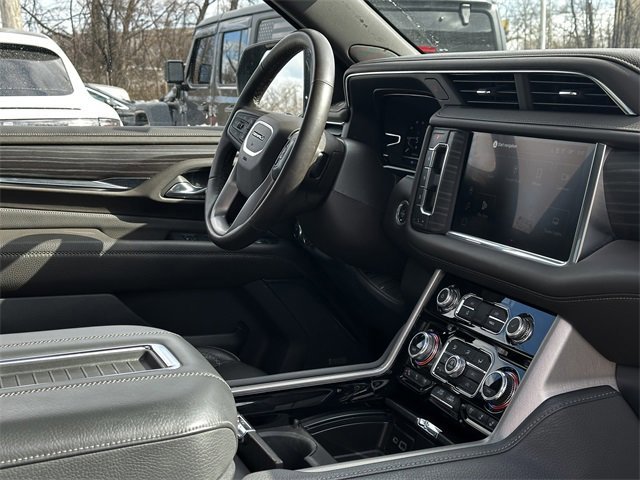 Used 2023 GMC Yukon Denali image 34