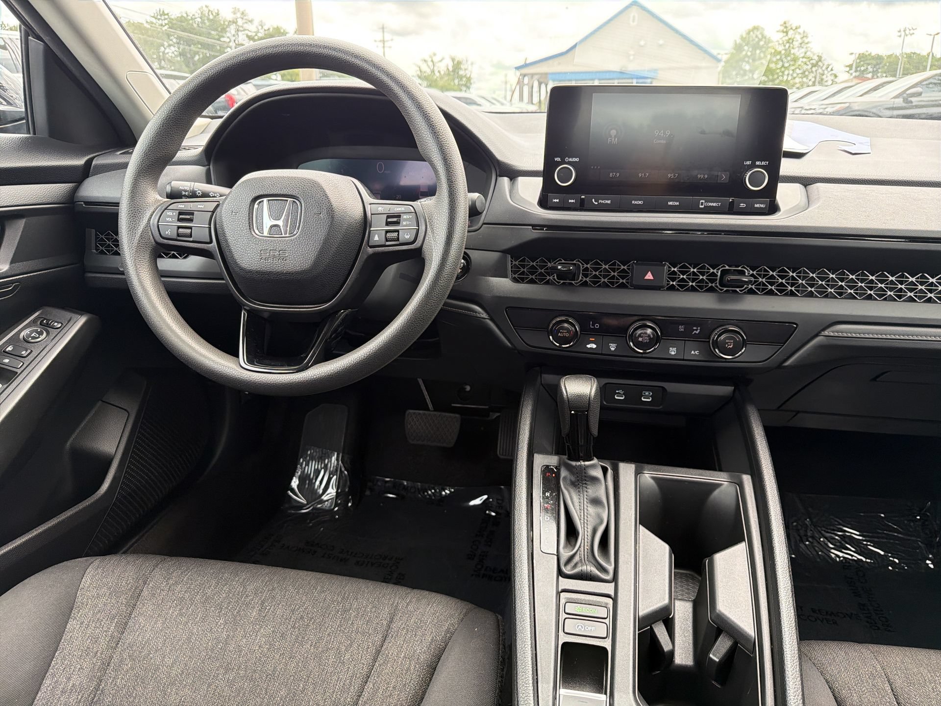 Used 2025 Honda Accord LX image 3