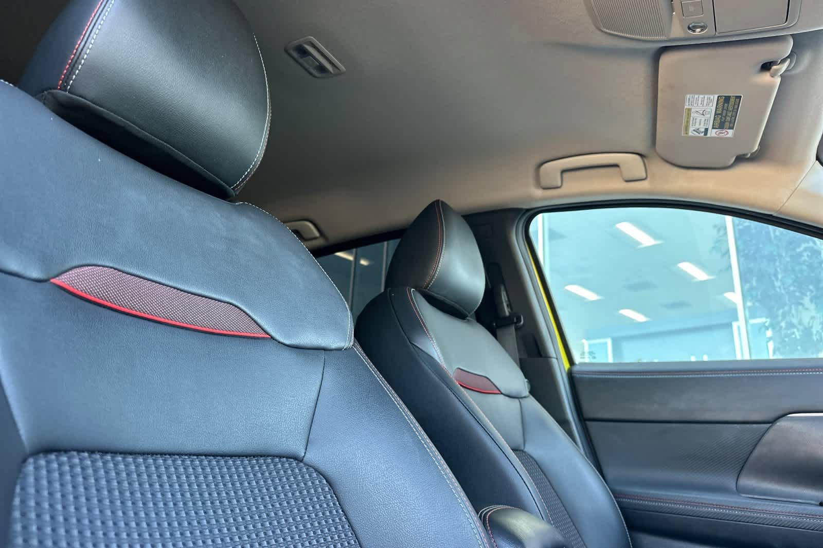 Used 2025 Nissan Kicks SR FWD image 18