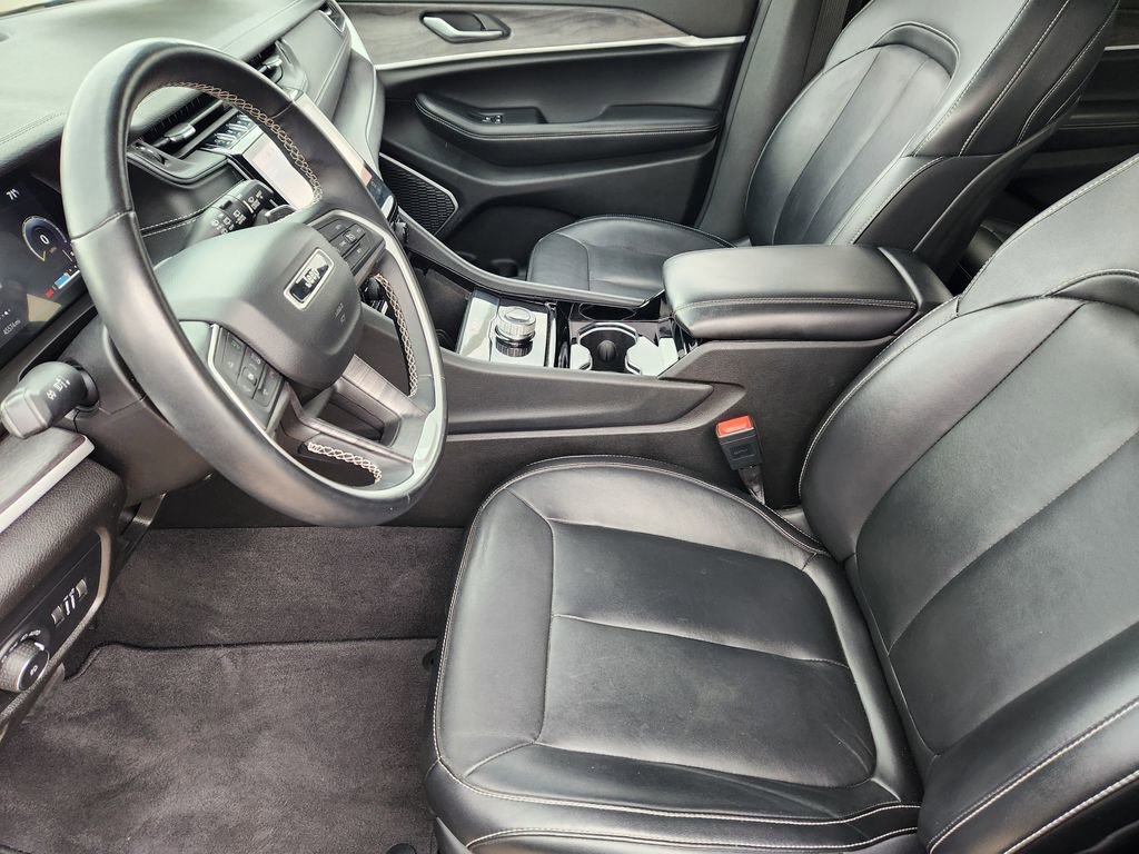 Used 2021 Jeep Grand Cherokee L Limited RWD image 14