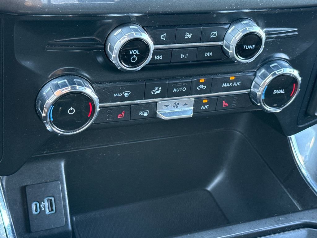 Certified 2022 Ford F150 XLT w/ Equipment Group 302A High image 22