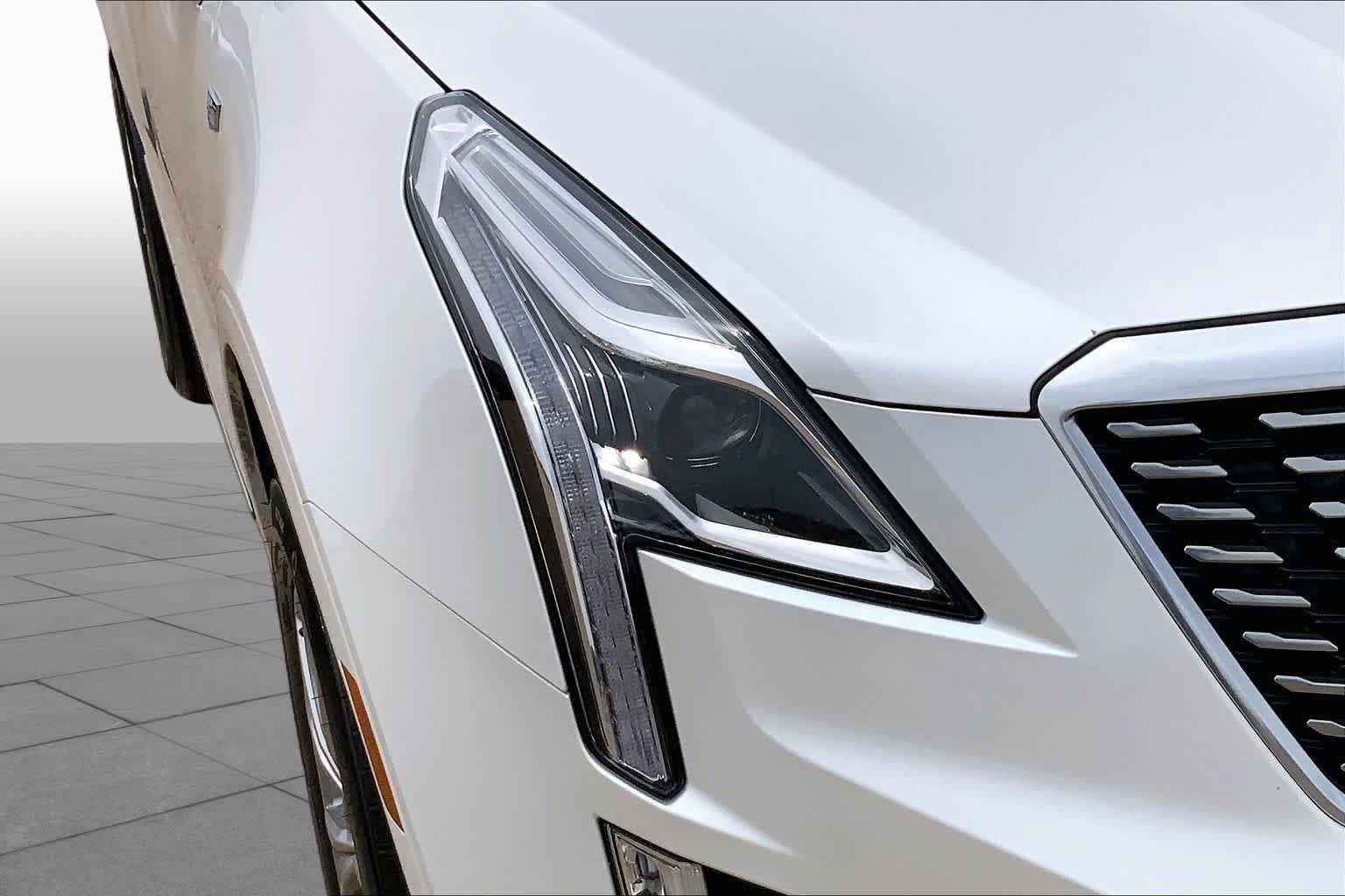 Used 2021 Cadillac XT5 Premium Luxury AWD/4WD image 28