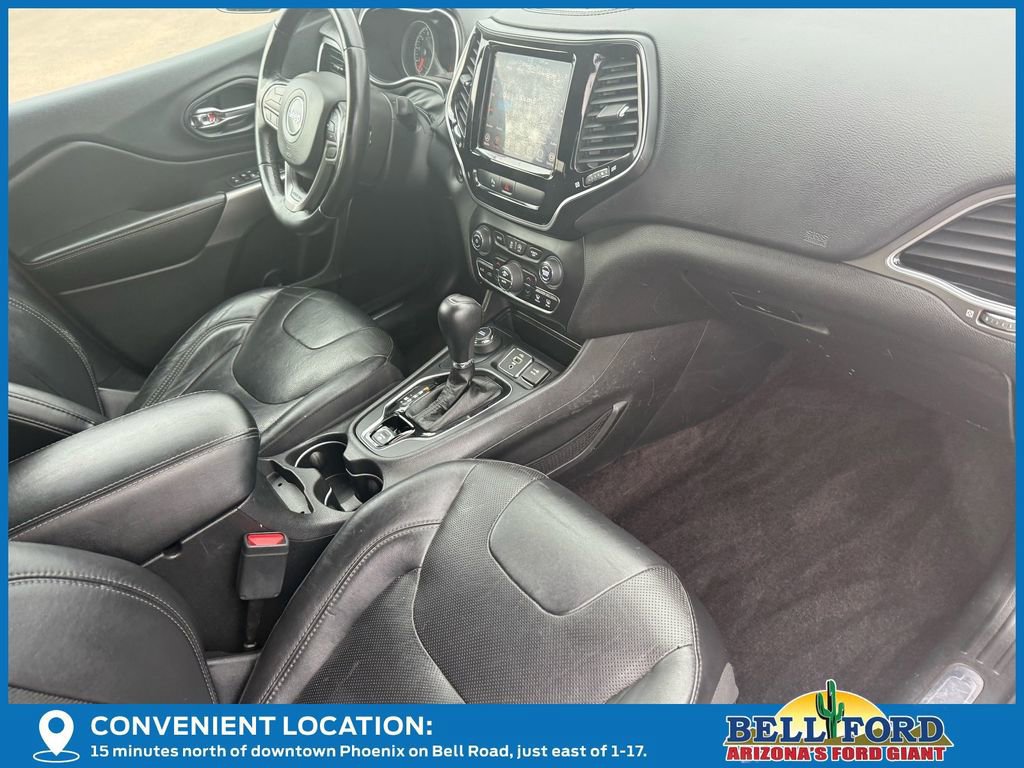 Used 2019 Jeep Cherokee Limited image 11