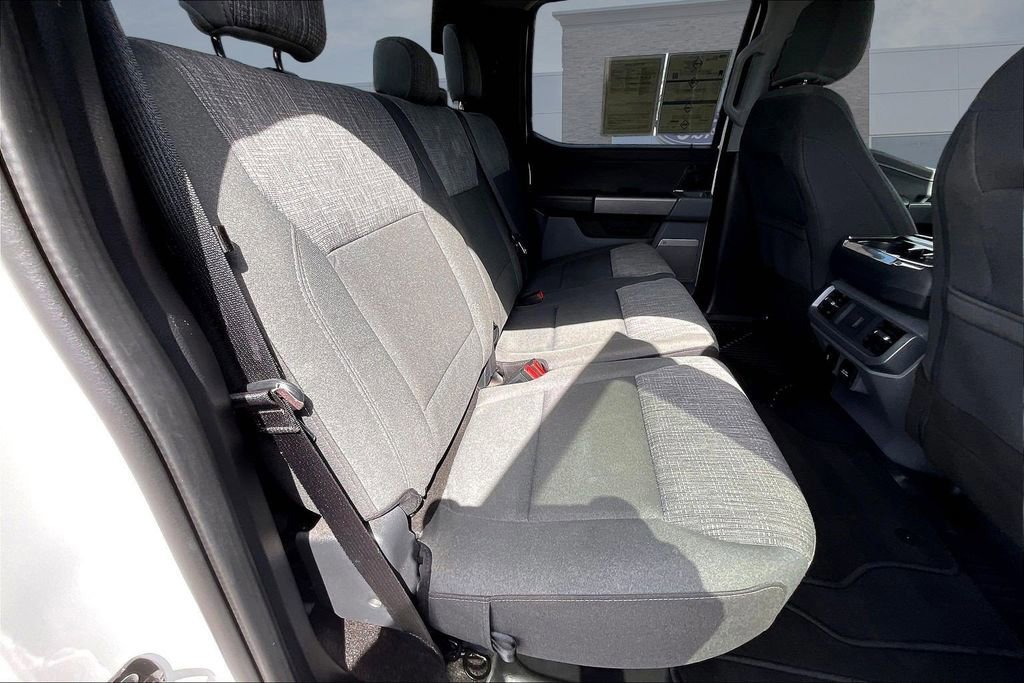 Certified 2022 Ford F150 XLT w/ Equipment Group 302A High image 26