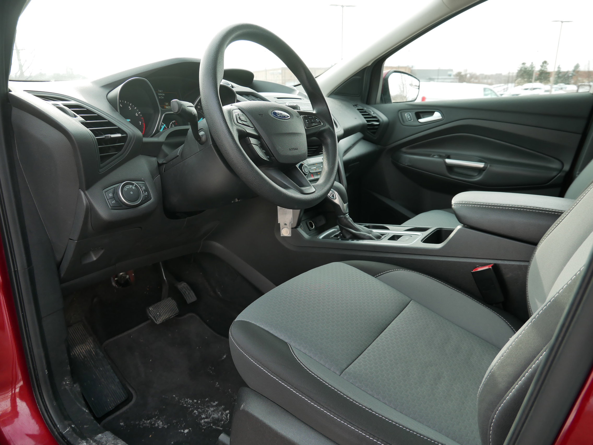 Certified 2018 Ford Escape SE image 10