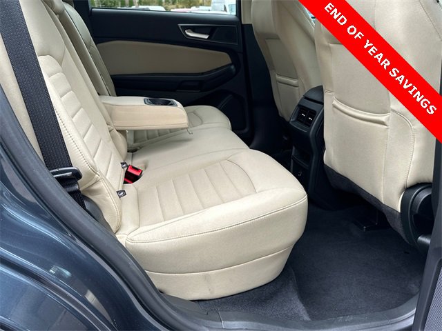 Certified 2022 Ford Edge SE w/ Black Appearance Package image 15