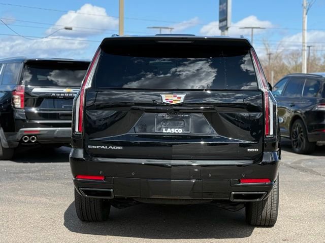 Used 2026 Cadillac Escalade Platinum Sport w/ LPO, Floor Liner Package image 7