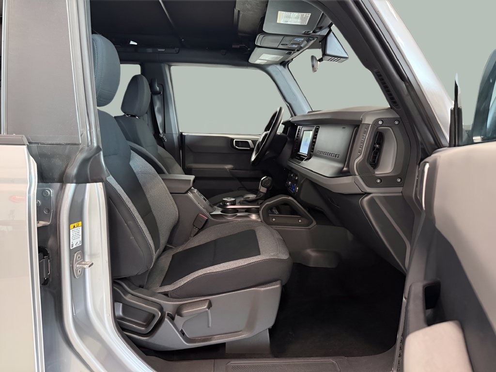 Certified 2023 Ford Bronco Big Bend w/ Sasquatch Package AWD/4WD image 31