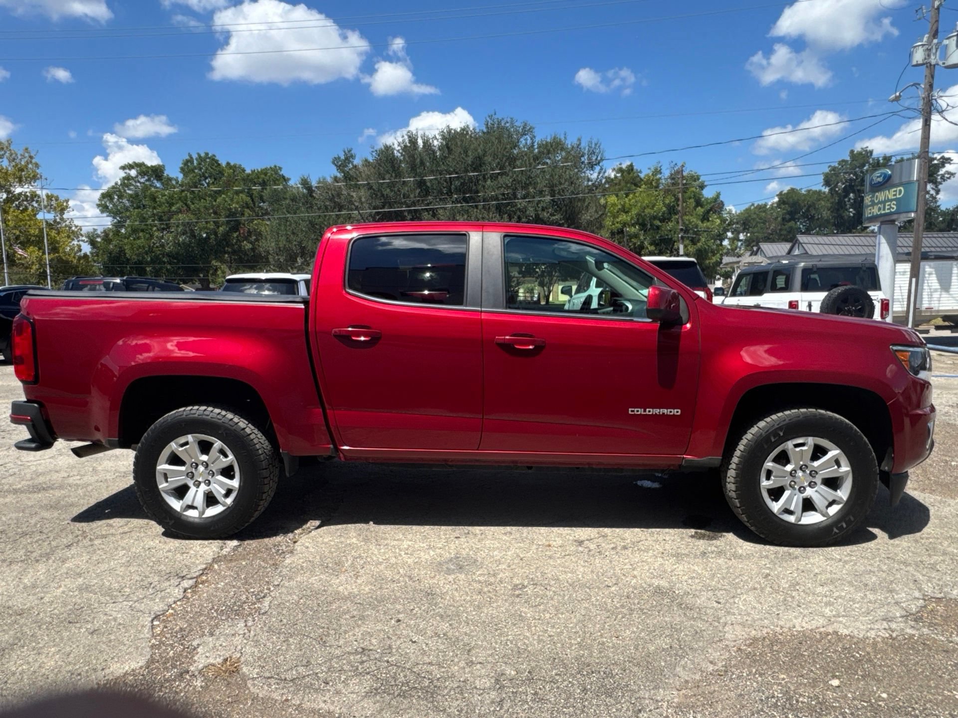 Used 2018 Chevrolet Colorado LT w/ LT Convenience Package RWD image 7