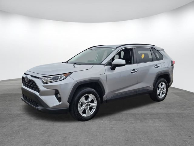 Used 2019 Toyota RAV4 XLE image 5