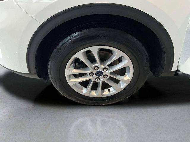 Certified 2022 Ford Escape SE w/ Cold Weather Package AWD/4WD image 29