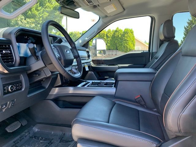 Certified 2025 Ford F350 Lariat image 12