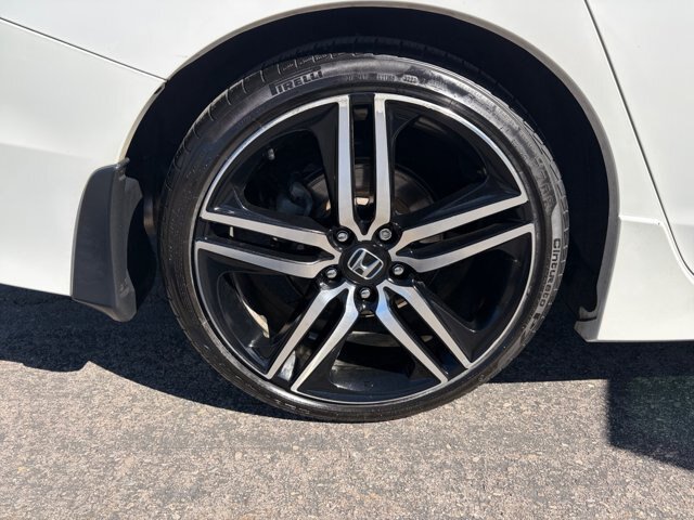 Used 2017 Honda Accord Touring image 26