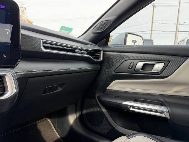 Certified 2024 Ford Mustang Premium image 21