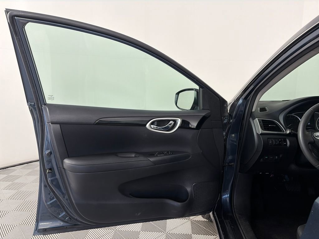 Used 2017 Nissan Sentra SV FWD image 10