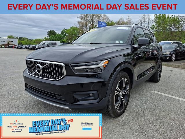 Used 2021 Volvo XC40 T5 Inscription w/ Climate Package AWD/4WD image 4