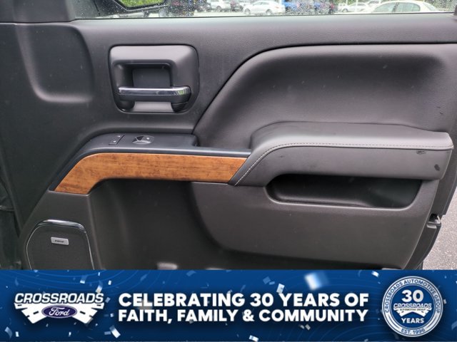 Used 2018 Chevrolet Silverado 1500 High Country AWD/4WD image 34
