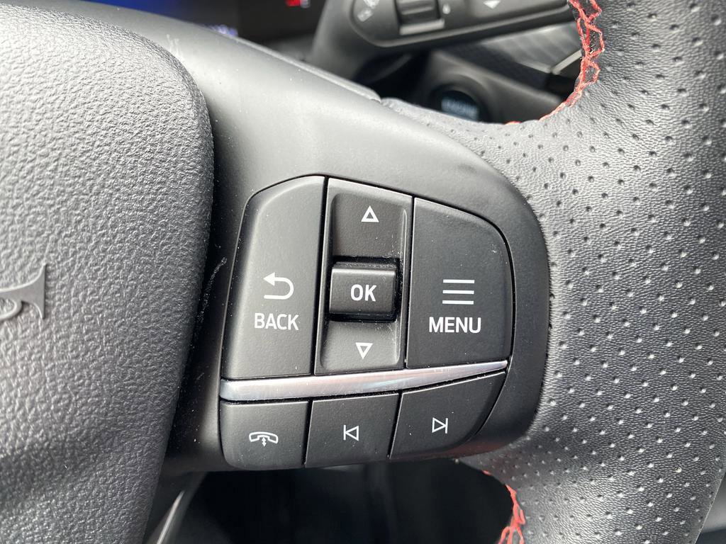 Certified 2025 Ford Escape ST-Line Select image 35