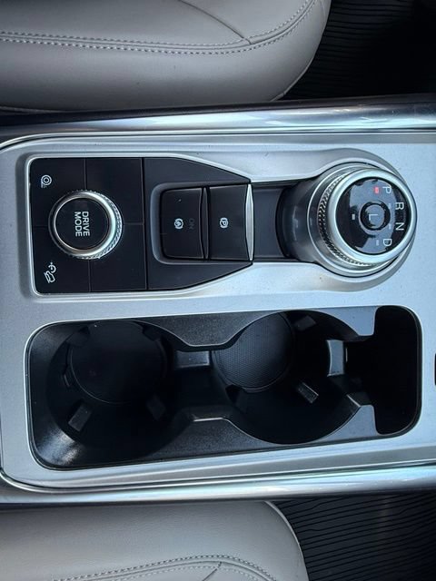 Certified 2023 Ford Explorer XLT w/ Equipment Group 202A AWD/4WD image 21