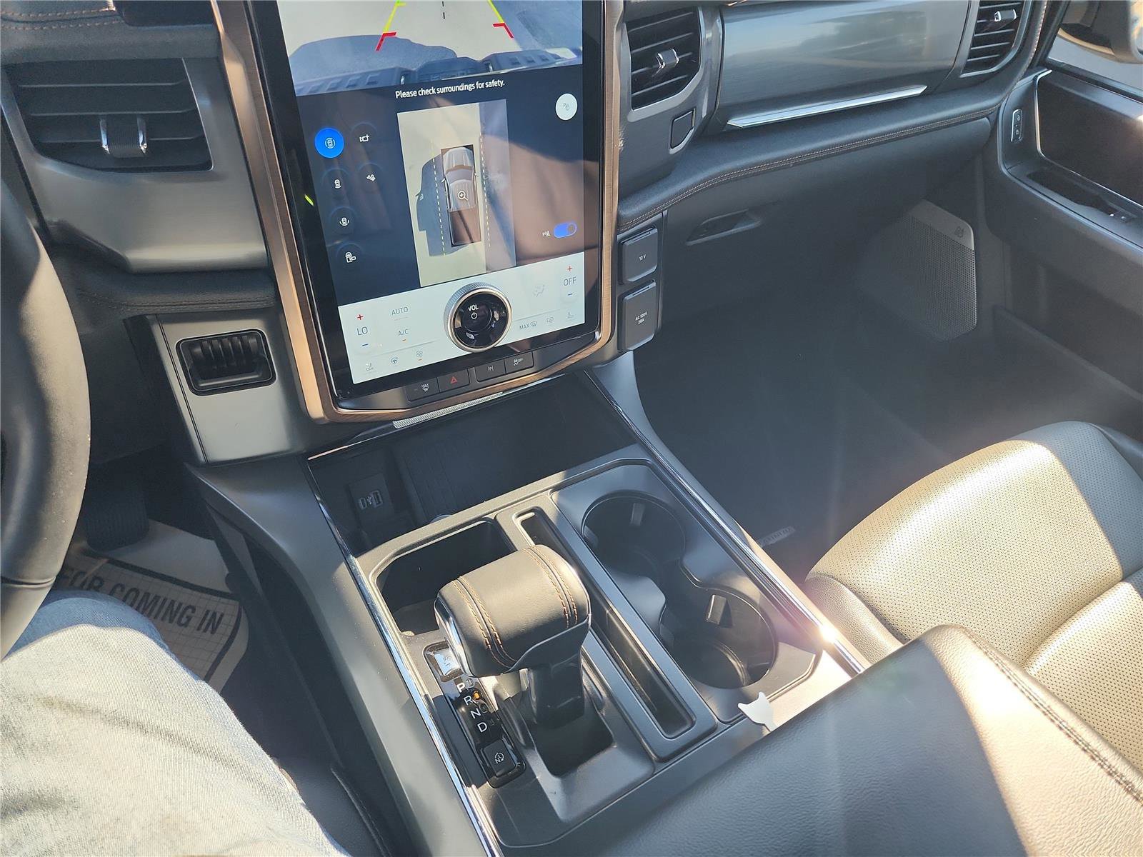 Certified 2022 Ford F150 Lightning Lariat image 35