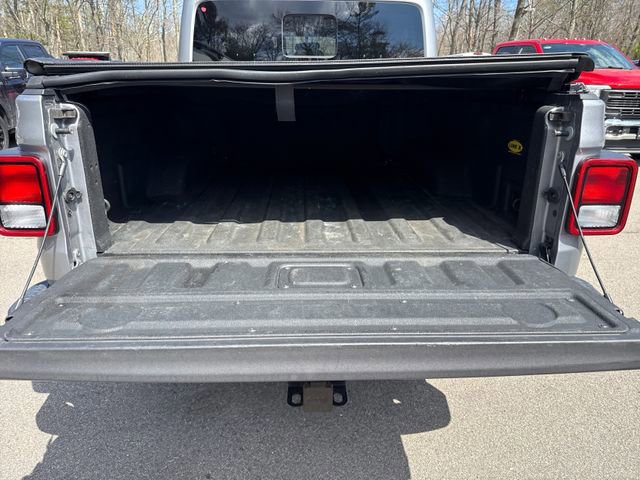 Used 2020 Jeep Gladiator Sport w/ Quick Order Package 24S image 11