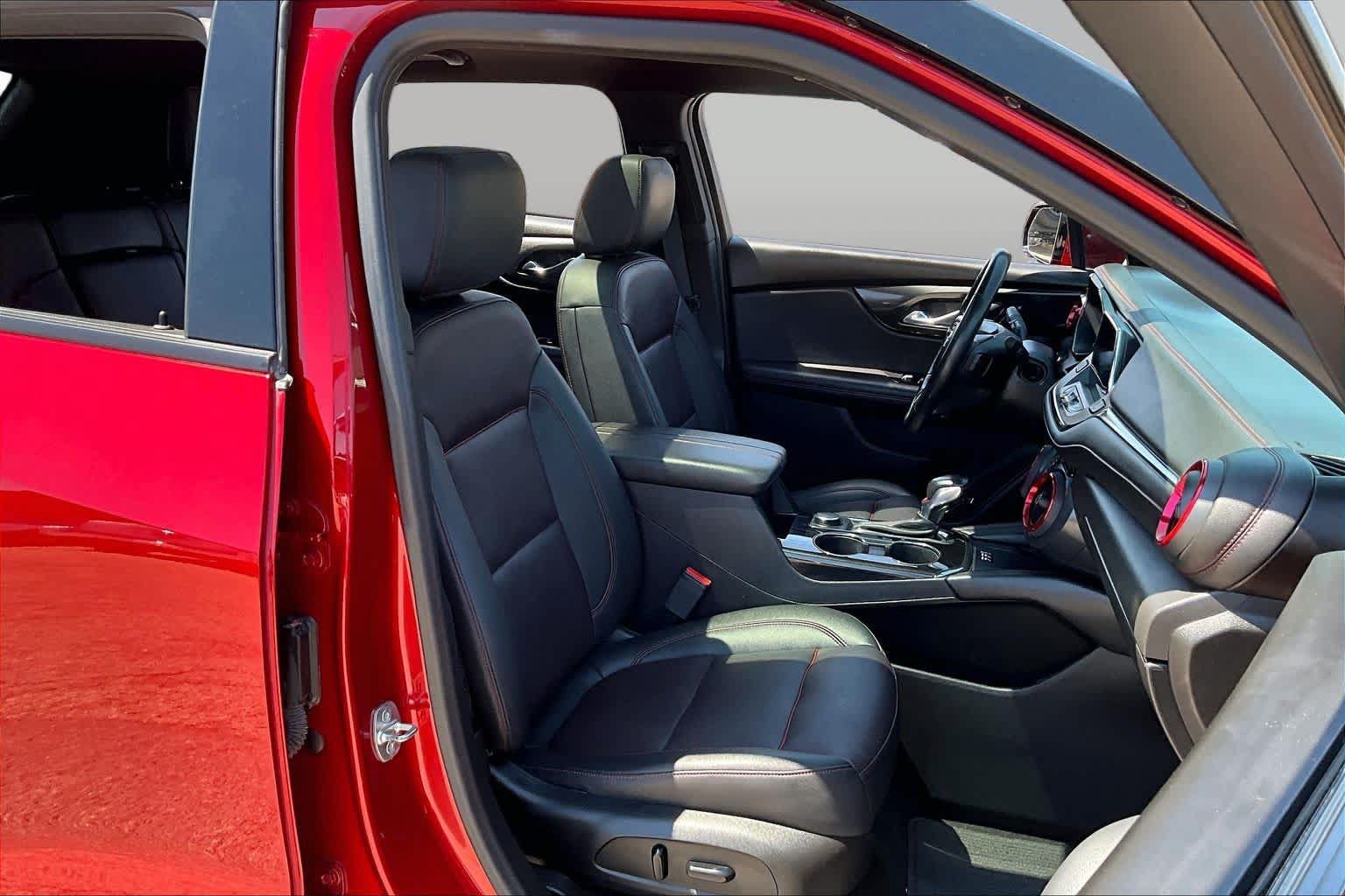 Used 2021 Chevrolet Blazer RS w/ Enhanced Convenience Package AWD/4WD image 9