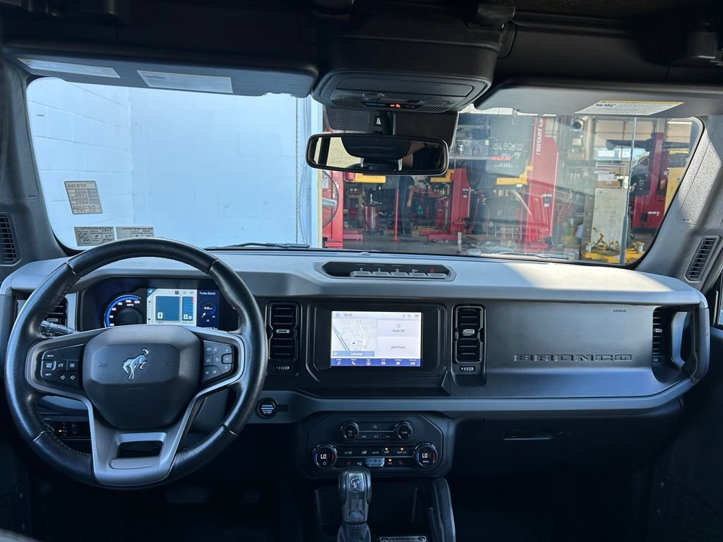 Certified 2023 Ford Bronco Big Bend w/ Sasquatch Package AWD/4WD image 16
