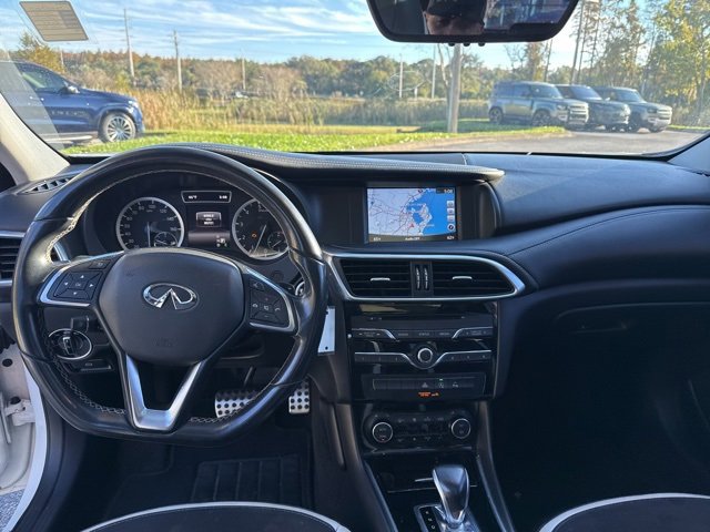 Used 2018 INFINITI QX30 Sport w/ Cargo Package image 11