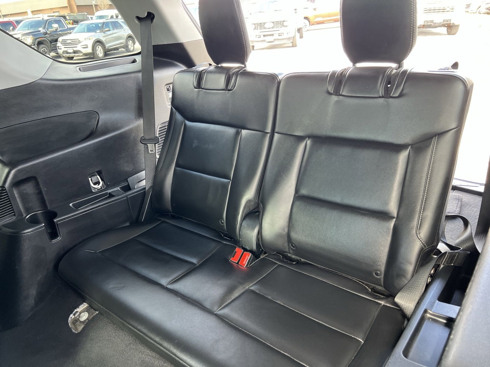 Certified 2023 Ford Explorer XLT w/ Equipment Group 202A image 24