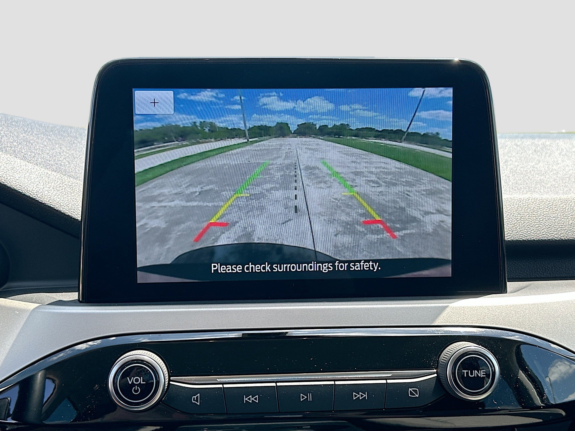 Certified 2021 Ford Escape SE w/ SE Sport Appearance Package image 14