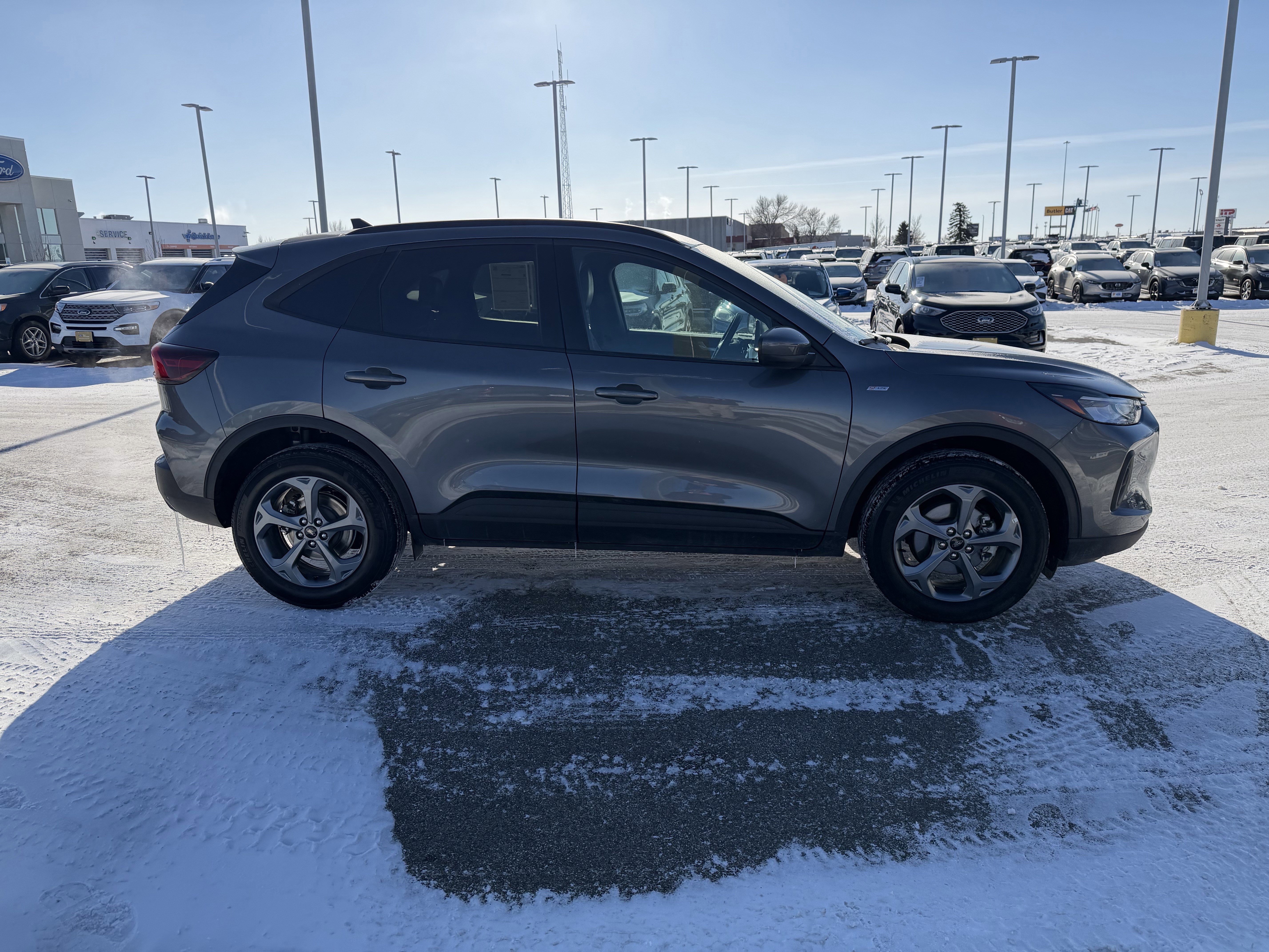 Certified 2025 Ford Escape ST-Line Select image 6