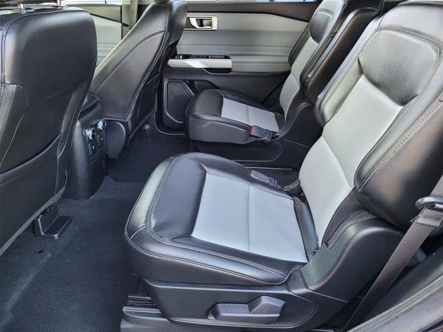 Certified 2023 Ford Explorer XLT w/ Equipment Group 202A AWD/4WD image 20
