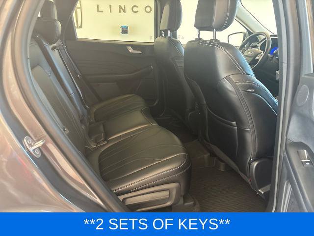 Certified 2025 Ford Escape SE w/ PHEV Premium Package FWD image 10