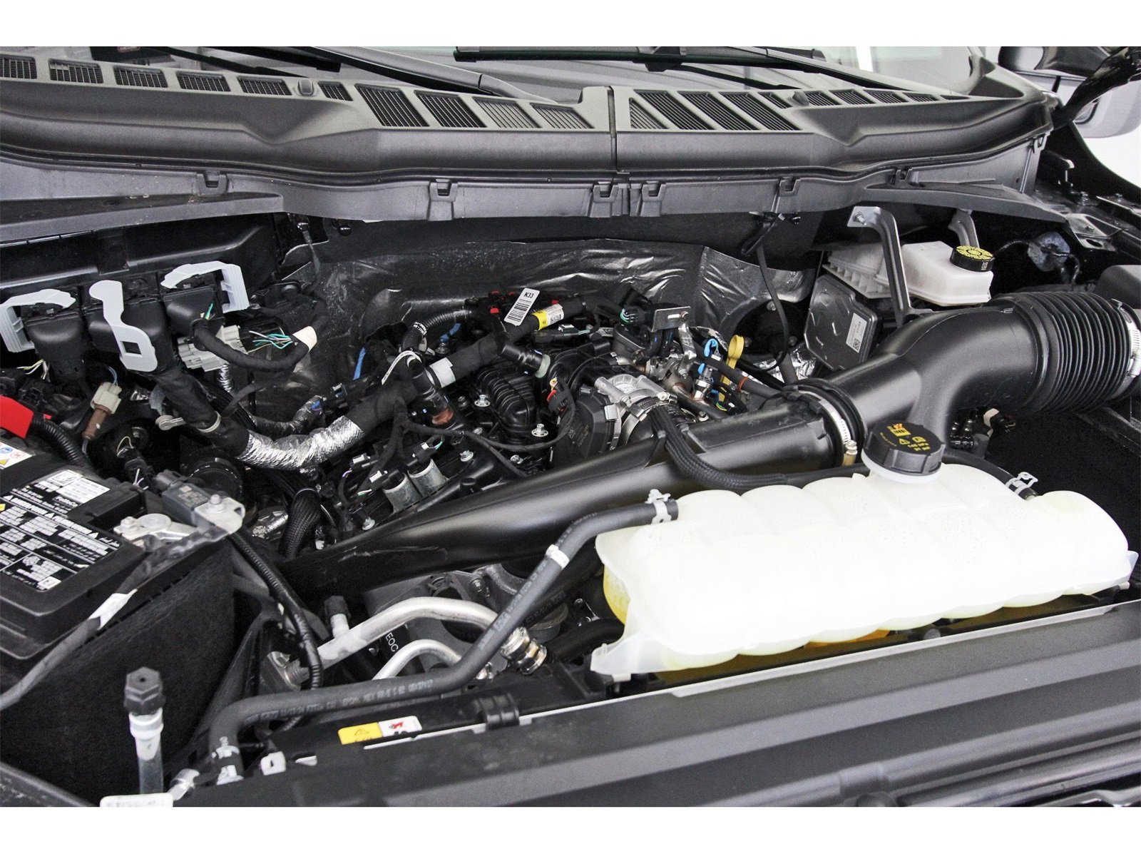 Certified 2025 Ford F150 STX w/ Equipment Group 200A image 36