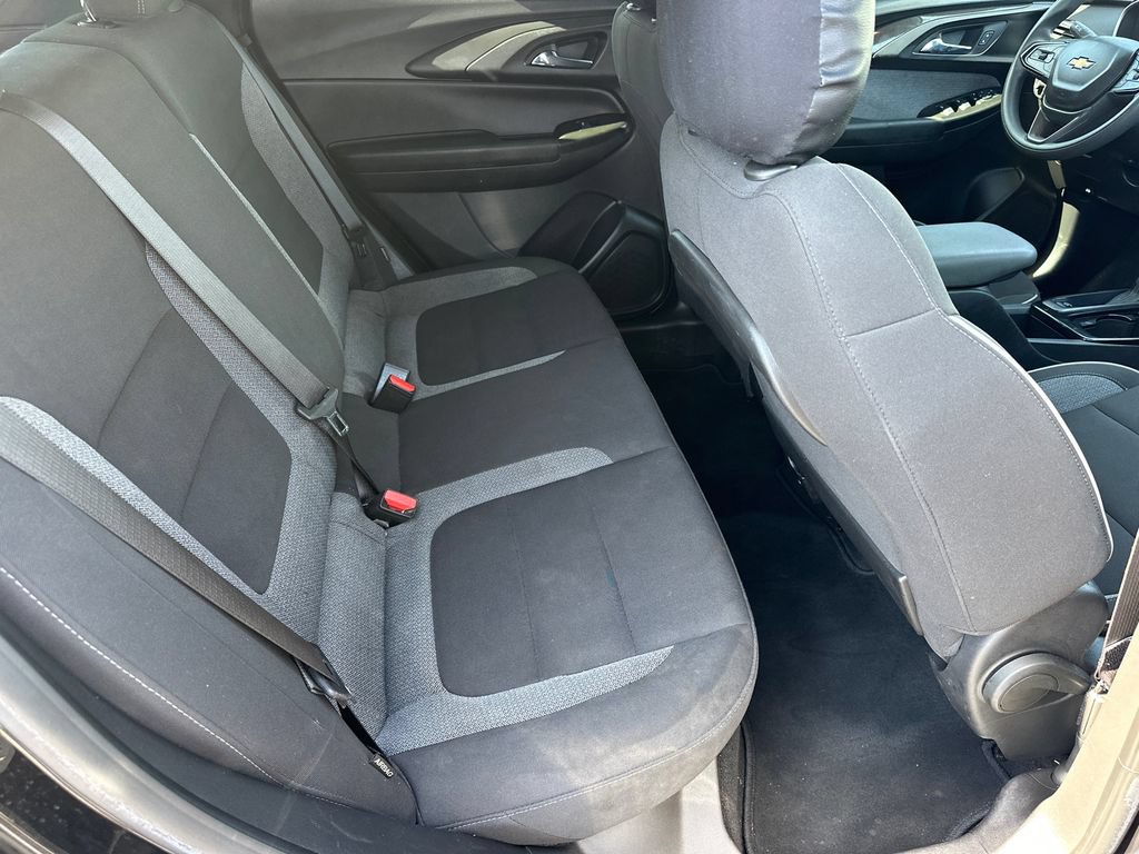 Used 2023 Chevrolet TrailBlazer LS FWD image 15