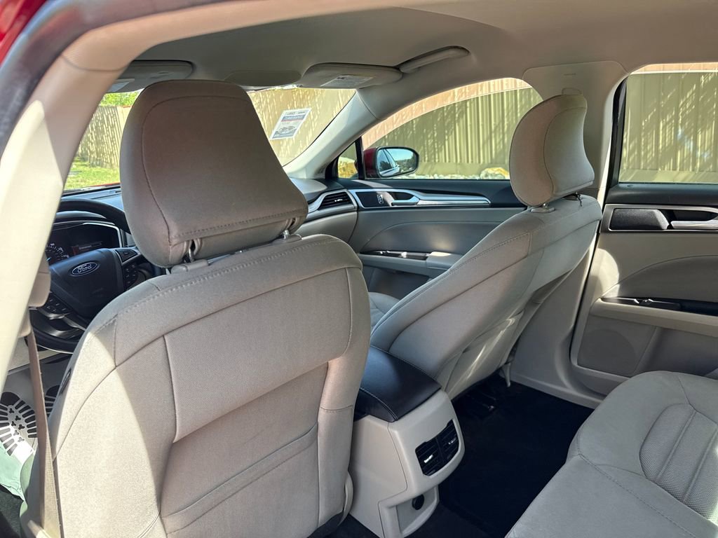 Certified 2019 Ford Fusion SE AWD/4WD image 21