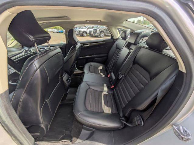 Certified 2017 Ford Fusion SE w/ Equipment Group 201A AWD/4WD image 30