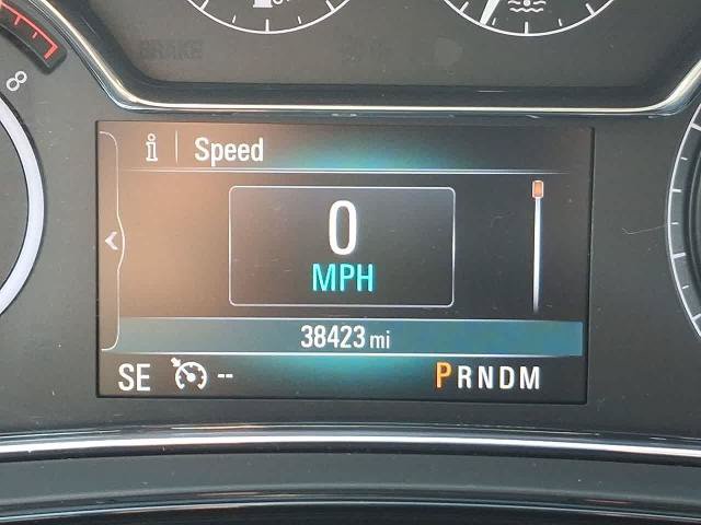 Used 2017 Buick Regal Sport Touring FWD image 19