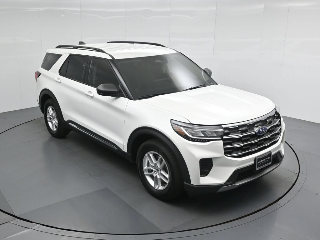 Certified 2025 Ford Explorer Active RWD image 40