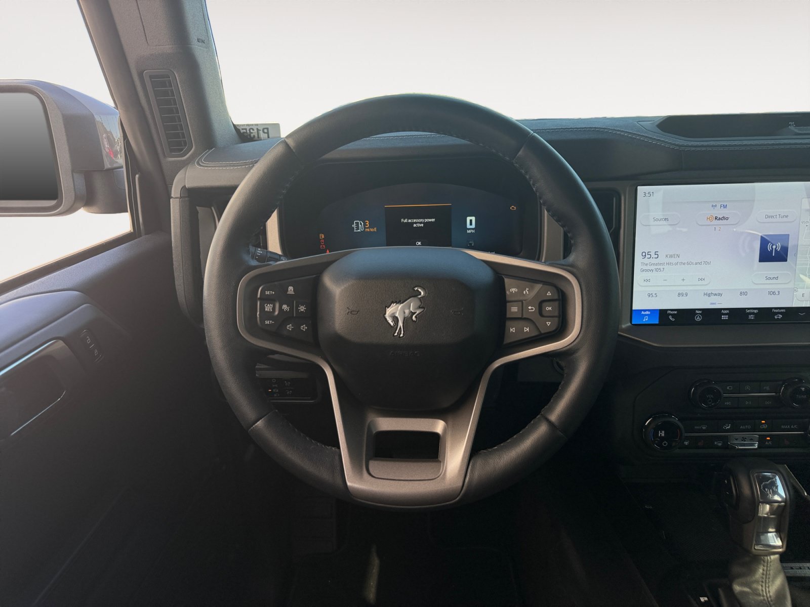 Certified 2025 Ford Bronco Outer Banks AWD/4WD image 12