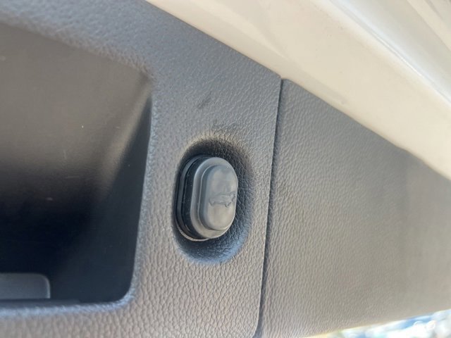 Used 2020 GMC Yukon SLE w/ Convenience Package image 26