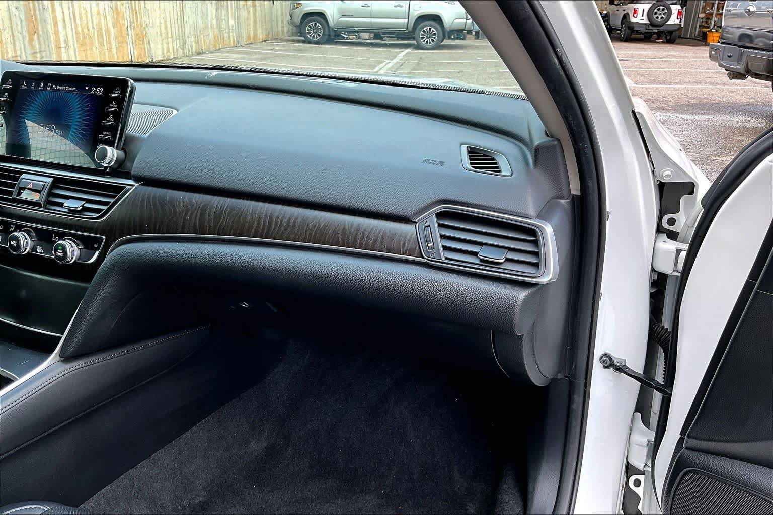 Used 2021 Honda Accord EX-L image 19