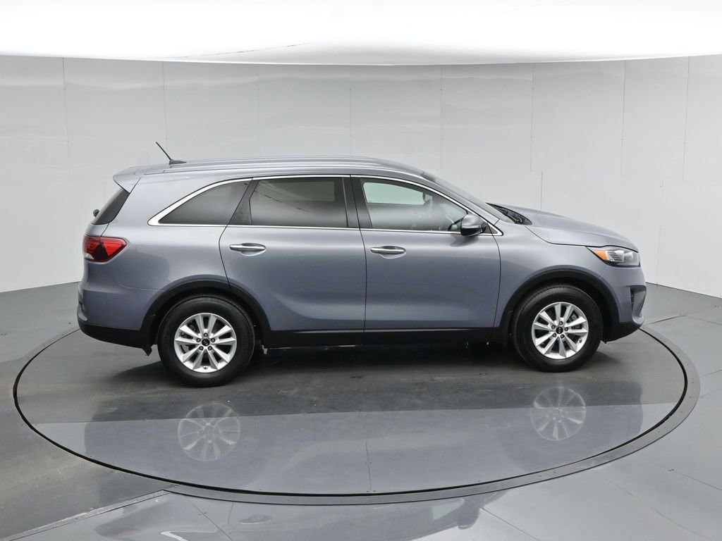 Used 2020 Kia Sorento LX image 12