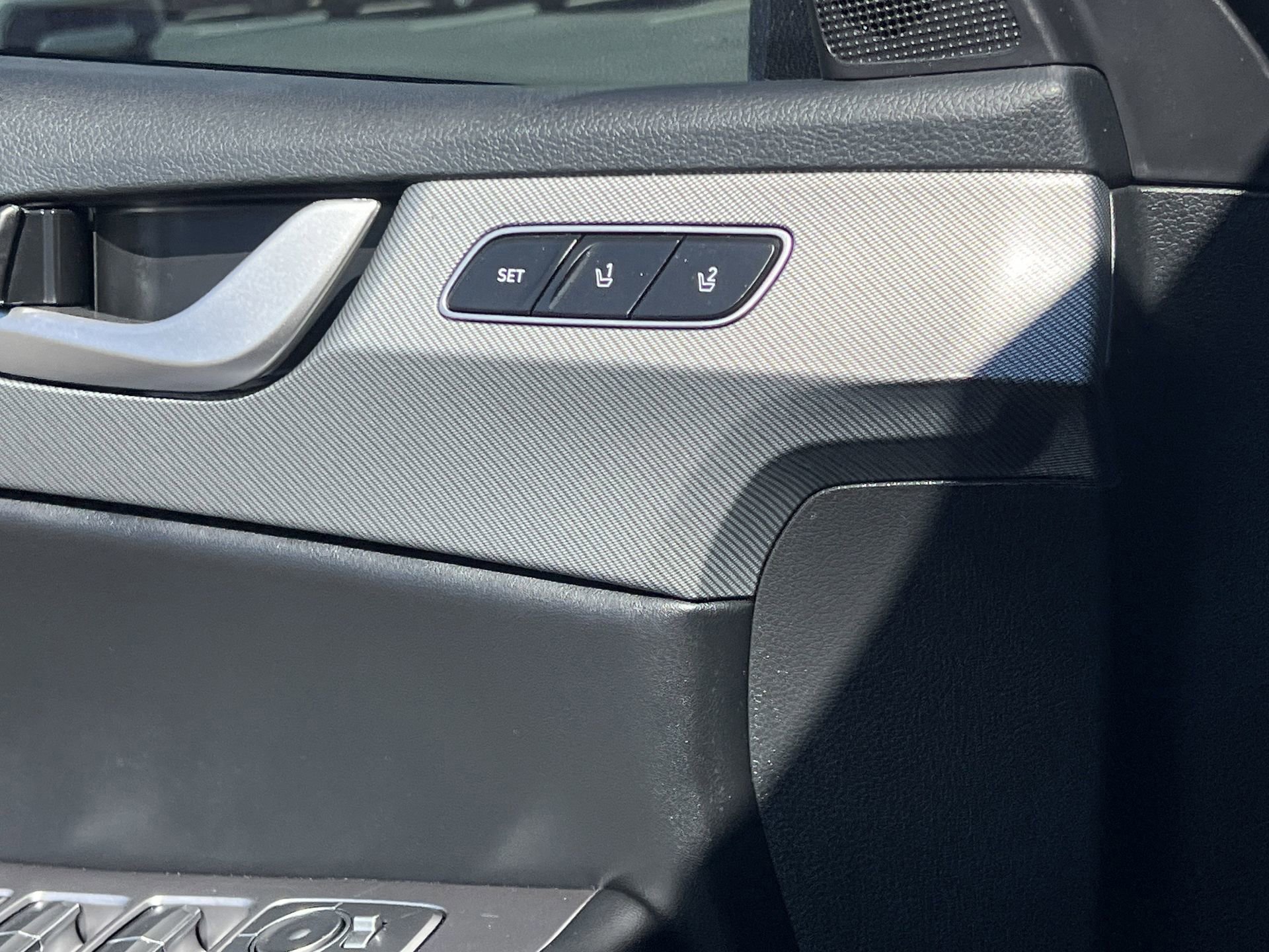 Used 2024 Hyundai Palisade SEL w/ Premium Package image 24