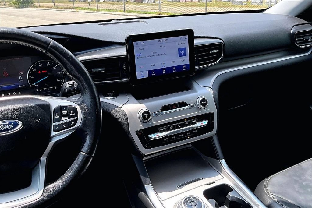 Certified 2023 Ford Explorer XLT AWD/4WD image 6