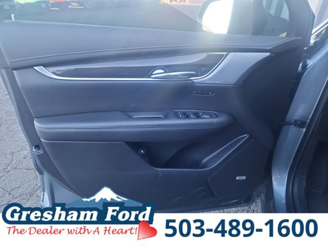 Used 2020 Cadillac XT6 Sport image 18