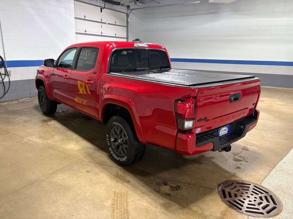 Used 2023 Toyota Tacoma SR5 w/ Technology Package AWD/4WD image 3